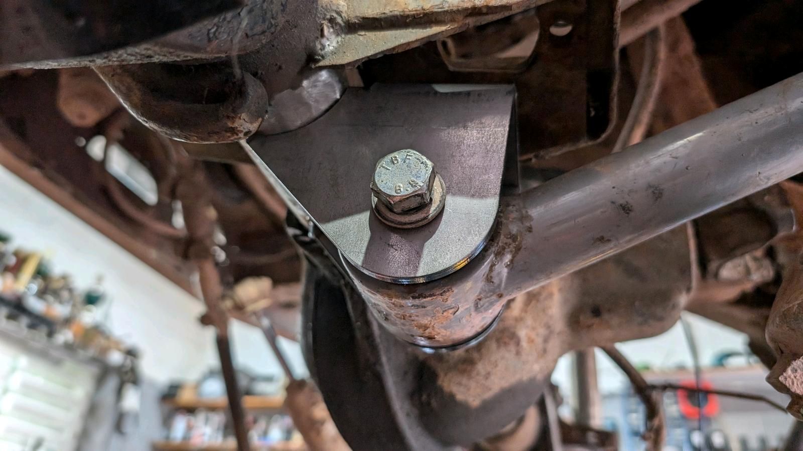 Dana 30 Bracket Halter Querlenker Längslenker Vorderachse